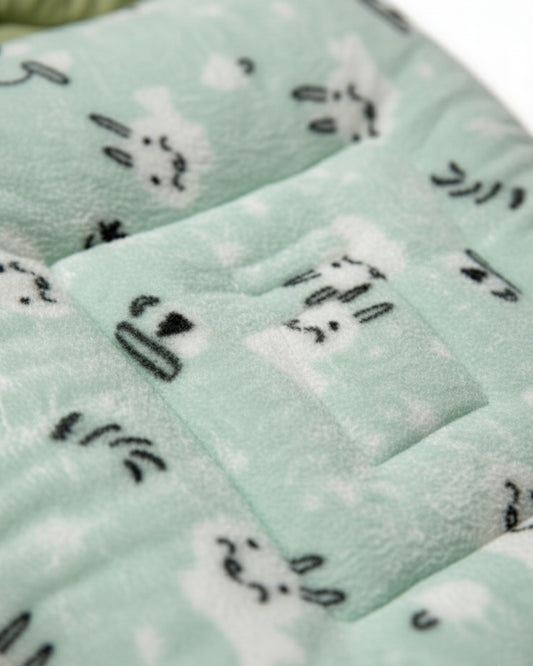 Snuggle Bunny Carry Nest – Mint Green
