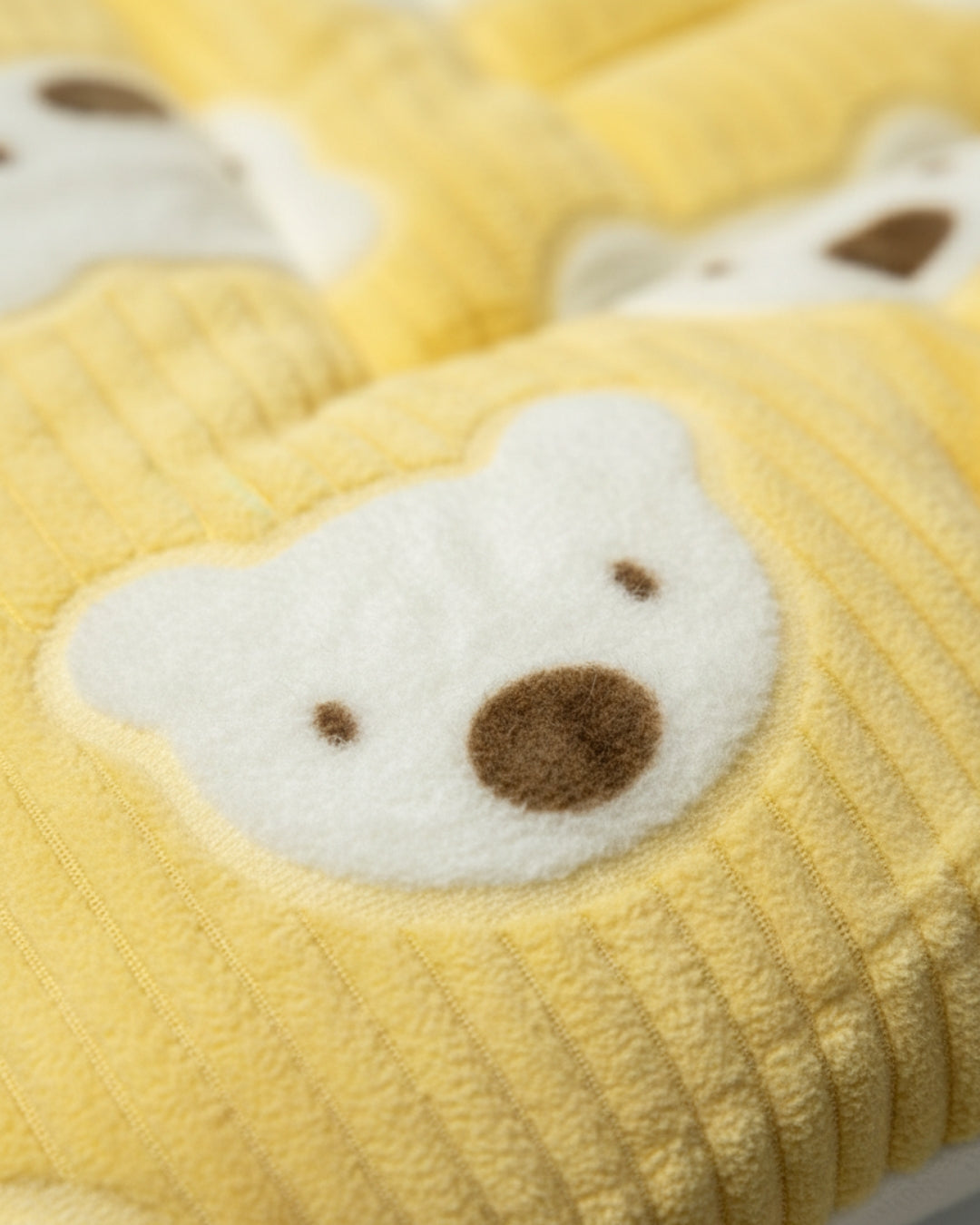 Snuggle Bear Carry Nest – Yellow