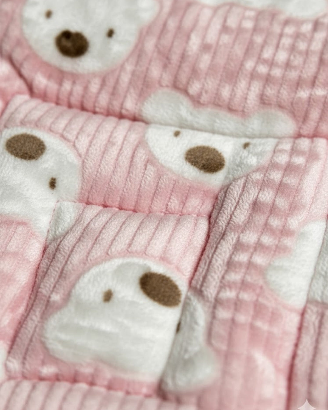 Snuggle Bear Carry Nest – Pink